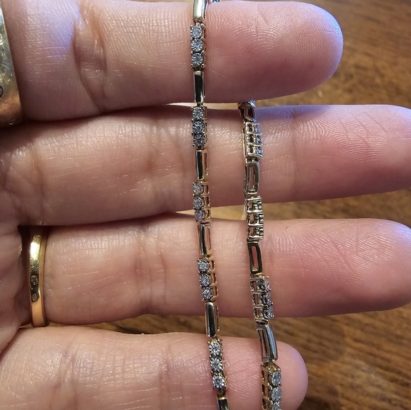 Vintage Bar Diamond Bracelet 10k missing diamond - Picture 5 of 9